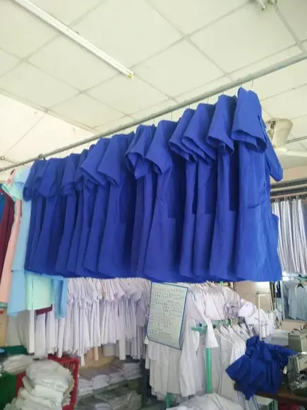 May đồng phục y tế — ảnh 14